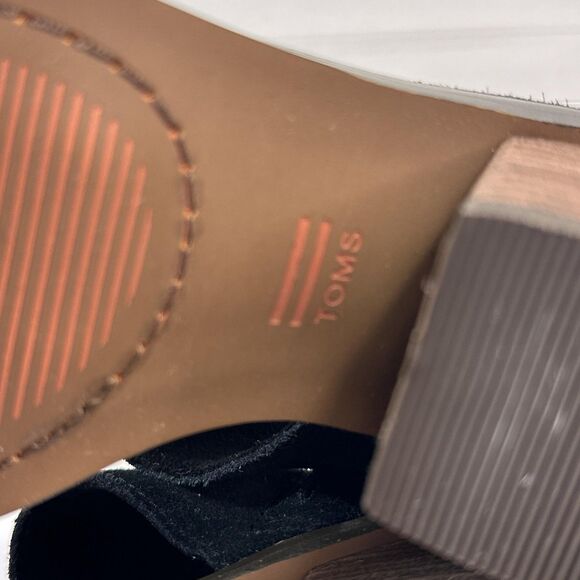 TOMS Shoes Womens Size 7 Black Block Heel Sandals Suede Leather Open Toe Zip - Picture 6 of 13